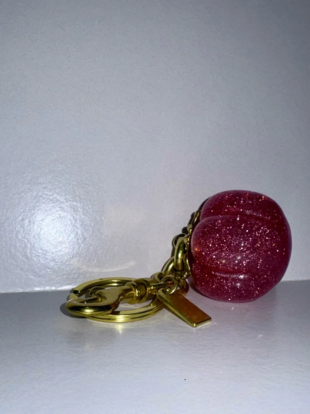 Sparkling “Pinkies Up!” Pumpkin Bag Charm Keychain